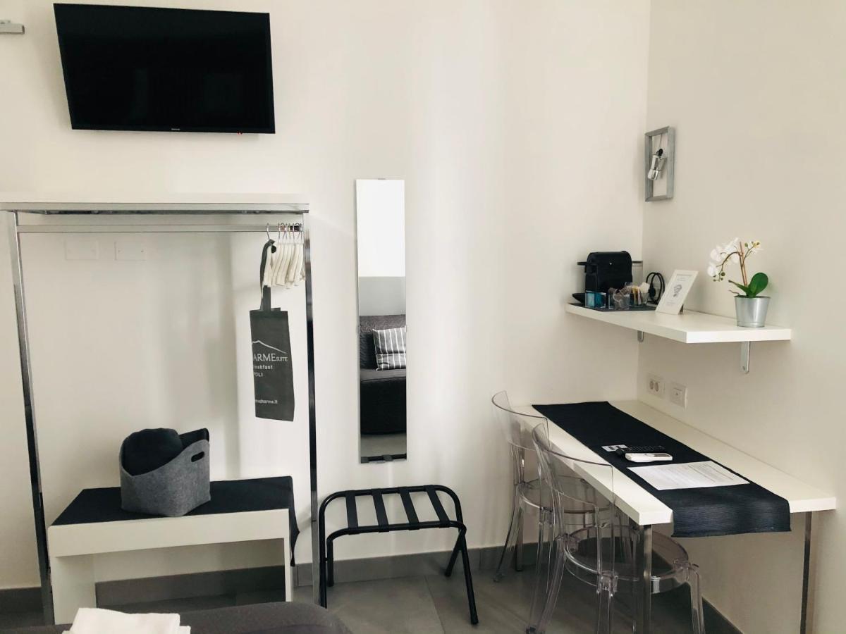 نابولي Vesucharme Suite Luxury Room المظهر الخارجي الصورة