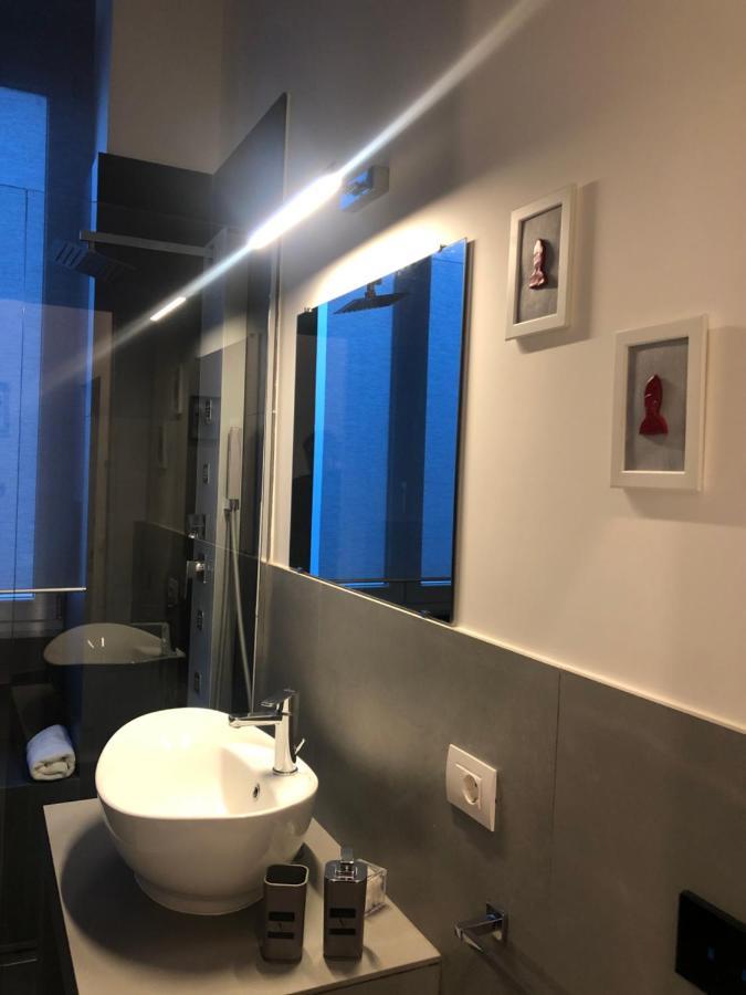 نابولي Vesucharme Suite Luxury Room المظهر الخارجي الصورة
